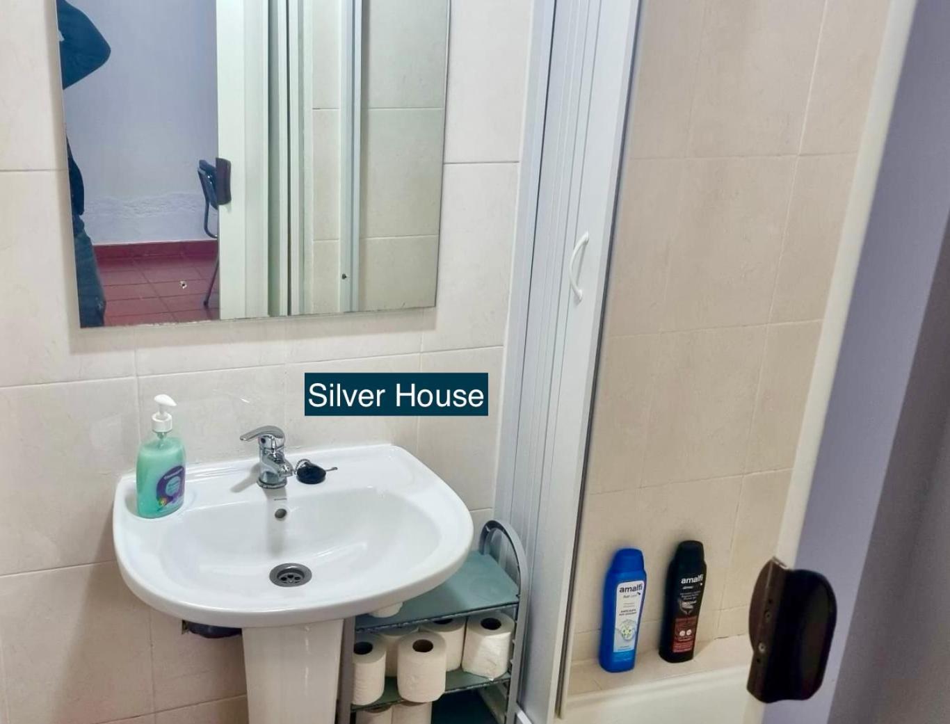Golden House Villa อังกรา ดู เอโรอิสโม ภายนอก รูปภาพ